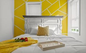 Cozy&Chic Apartments Near Downtown